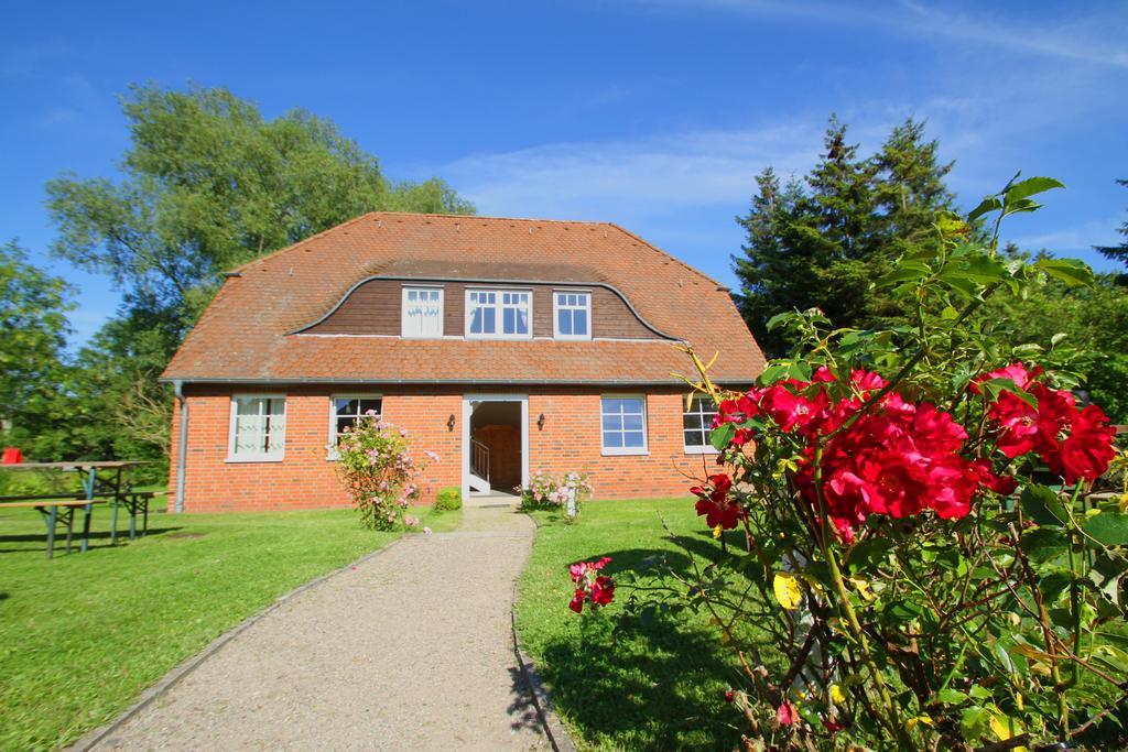 Hotel Alt Wittower Krug Wiek auf Rügen Exterior foto
