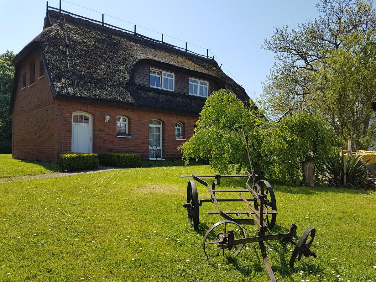 Hotel Alt Wittower Krug Wiek auf Rügen Exterior foto
