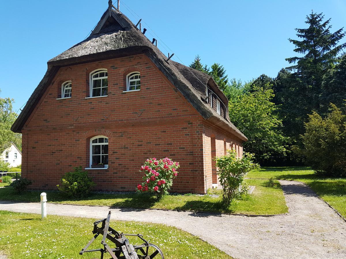 Hotel Alt Wittower Krug Wiek auf Rügen Exterior foto